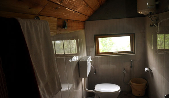 The Retreat Resort Jhandi Bathroom